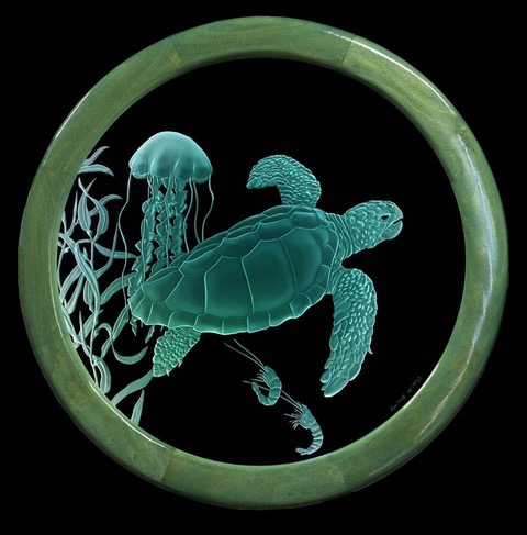 Turtle-Shrimp-Scene-Sand-Carved-Glass-by-Lex-Melfi